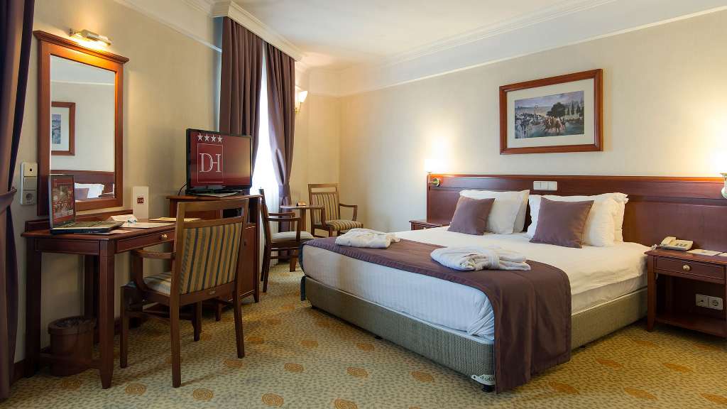DİLA HOTEL