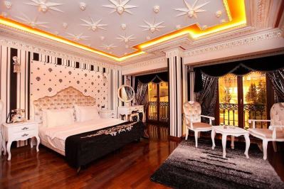GOLDEN HORN DE LUXE