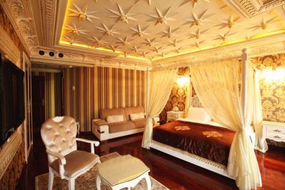 GOLDEN HORN DE LUXE