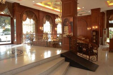 GOLDEN HORN DE LUXE