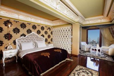 GOLDEN HORN DE LUXE