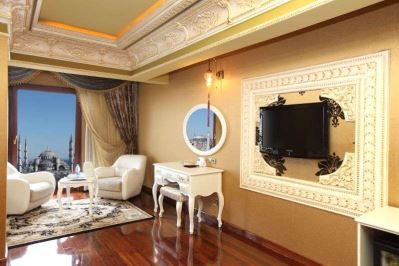 GOLDEN HORN DE LUXE
