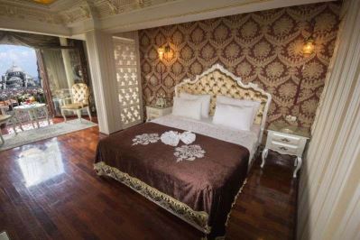 GOLDEN HORN DE LUXE