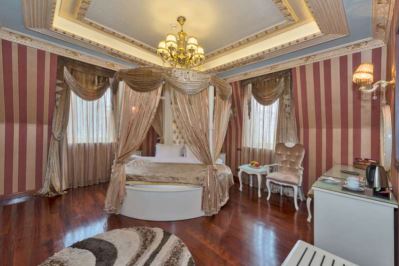 GOLDEN HORN SIRKECI