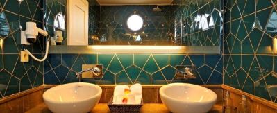 AGORA LIFE HOTEL