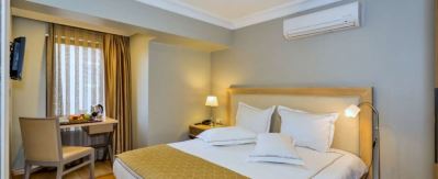 AGORA LIFE HOTEL