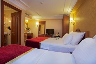 AMBER HOTEL