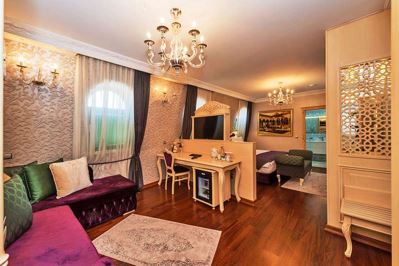 AMİRAL PALACE HOTEL