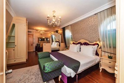 AMİRAL PALACE HOTEL