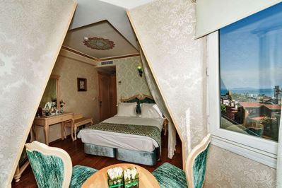 AMİRAL PALACE HOTEL