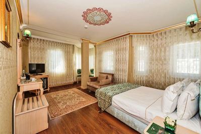 AMİRAL PALACE HOTEL