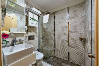 AMİRAL PALACE HOTEL