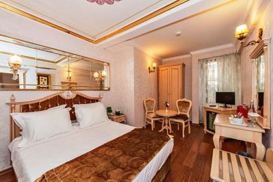 AMİRAL PALACE HOTEL