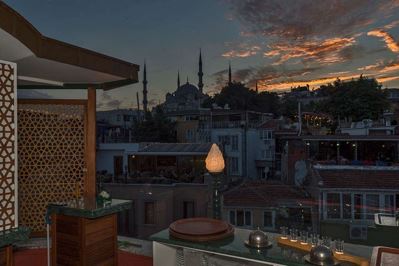 AMİRAL PALACE HOTEL