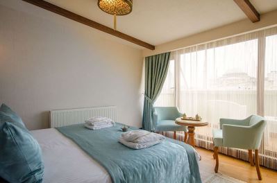 ARDEN CITY HOTEL