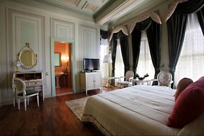 BOSPHORUS PALACE HOTEL