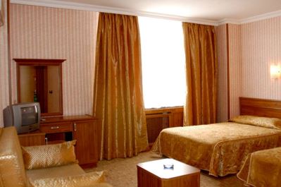 BRISTOL HOTEL