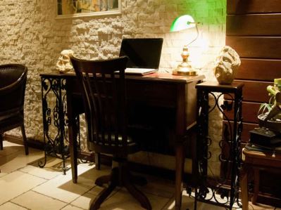 BEST POINT HOTEL