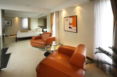 CARTOON HOTEL
