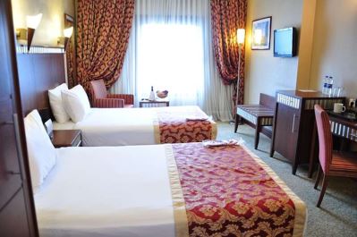 CRYSTAL OTEL