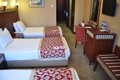 CRYSTAL OTEL
