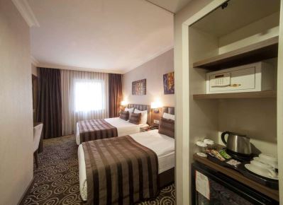 DELTA HOTEL