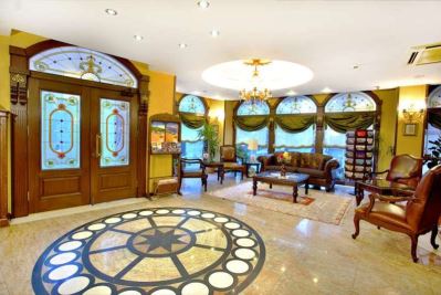 EMPIRE PALACE HOTEL