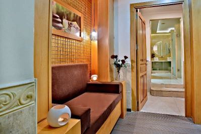 GRAND HILARIUM HOTEL