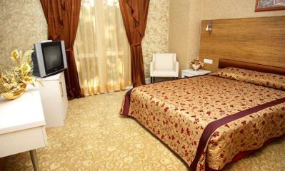 GOLDEN HILL HOTEL