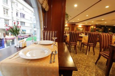 GOLDEN PARK HOTEL