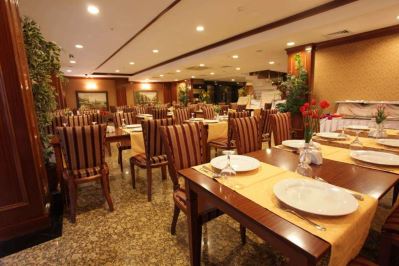 GOLDEN PARK HOTEL