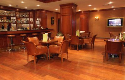 GOLDEN PARK HOTEL