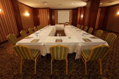 GOLDEN PARK HOTEL