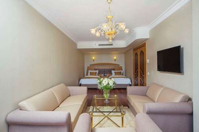 GOLDEN PARK HOTEL