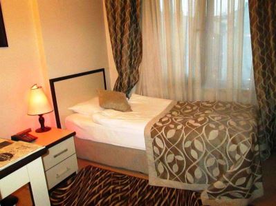 GLORINA HOTEL