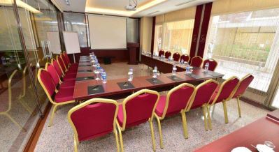 GOLDEN REST HOTEL