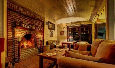 GREENLINE GUESTHOUSE