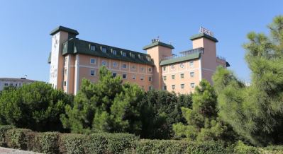 THE GREEN PARK HOTEL MERTER