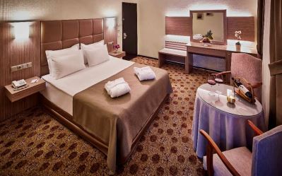 GÜNEŞ HOTEL