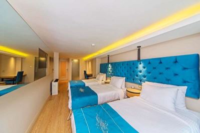 HISTORY BOUTIQUE HOTEL