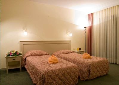 KLASSIS GOLF HOTEL