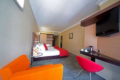 LAMARTINE HOTEL