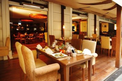 LARES PARK HOTEL