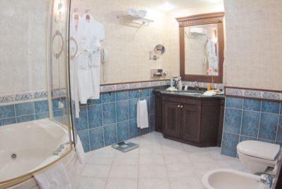 LARES PARK HOTEL