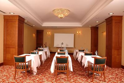 METROPARK HOTEL