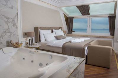 MİNA HOTEL