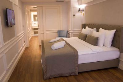 MİNA HOTEL