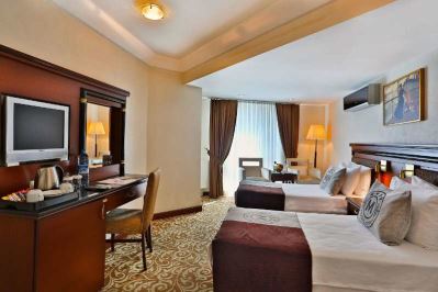 HOTEL MOSAIC