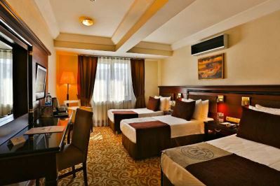 HOTEL MOSAIC