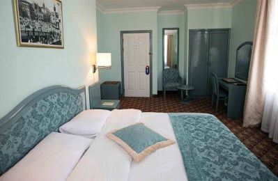 MERIT HALKİ PALACE HOTEL